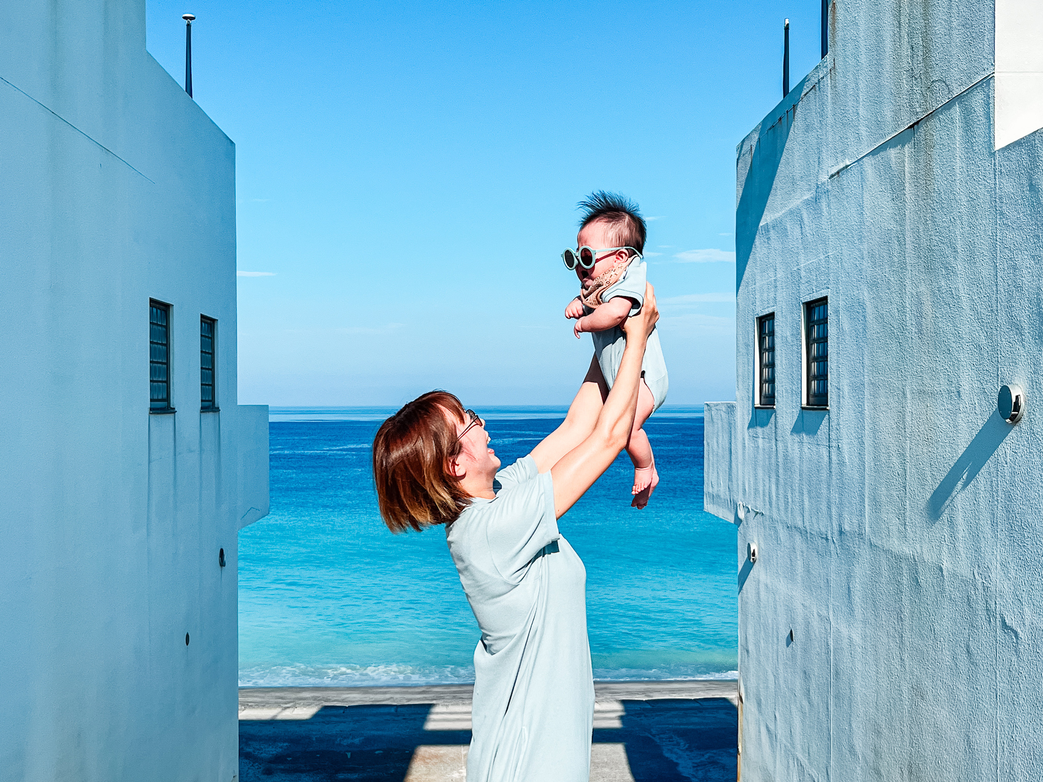 「すみません」が「ありがとう」に。ーあの日、母になった私へー メインビジュアル