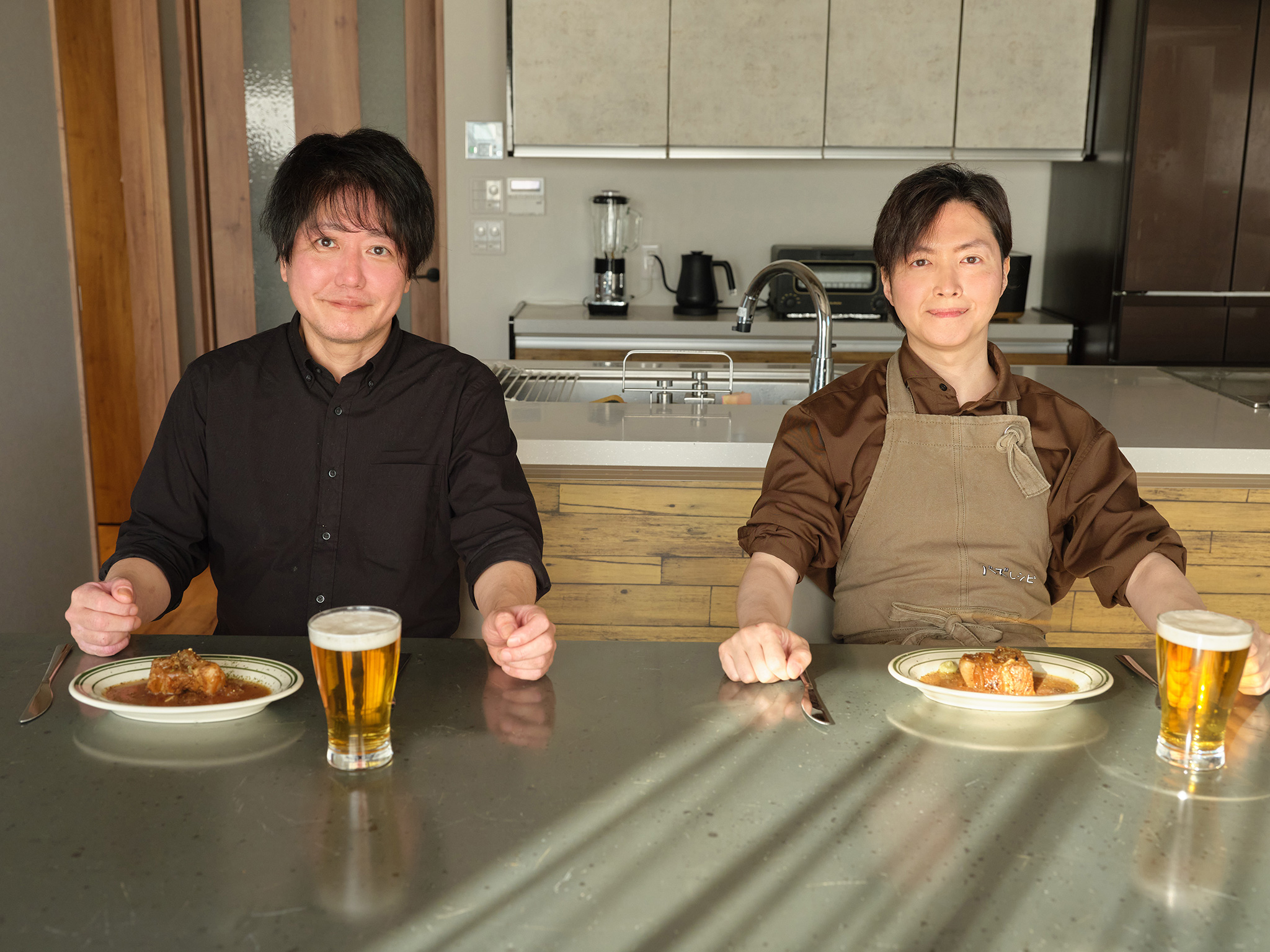 「至高のビール煮」を稲田俊輔さんが作る